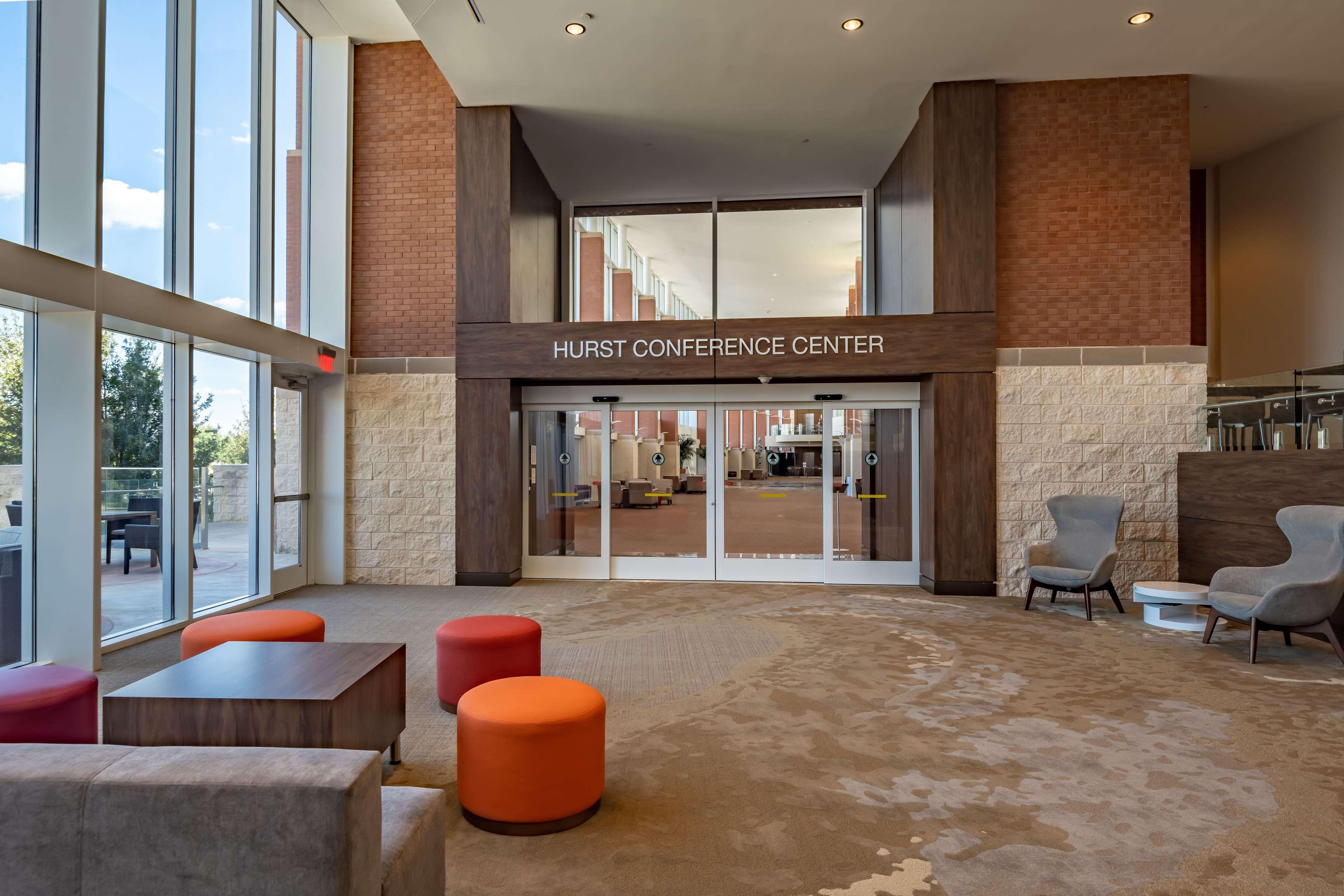 Hilton Garden Inn Dallas At Hurst Conference Center Экстерьер фото