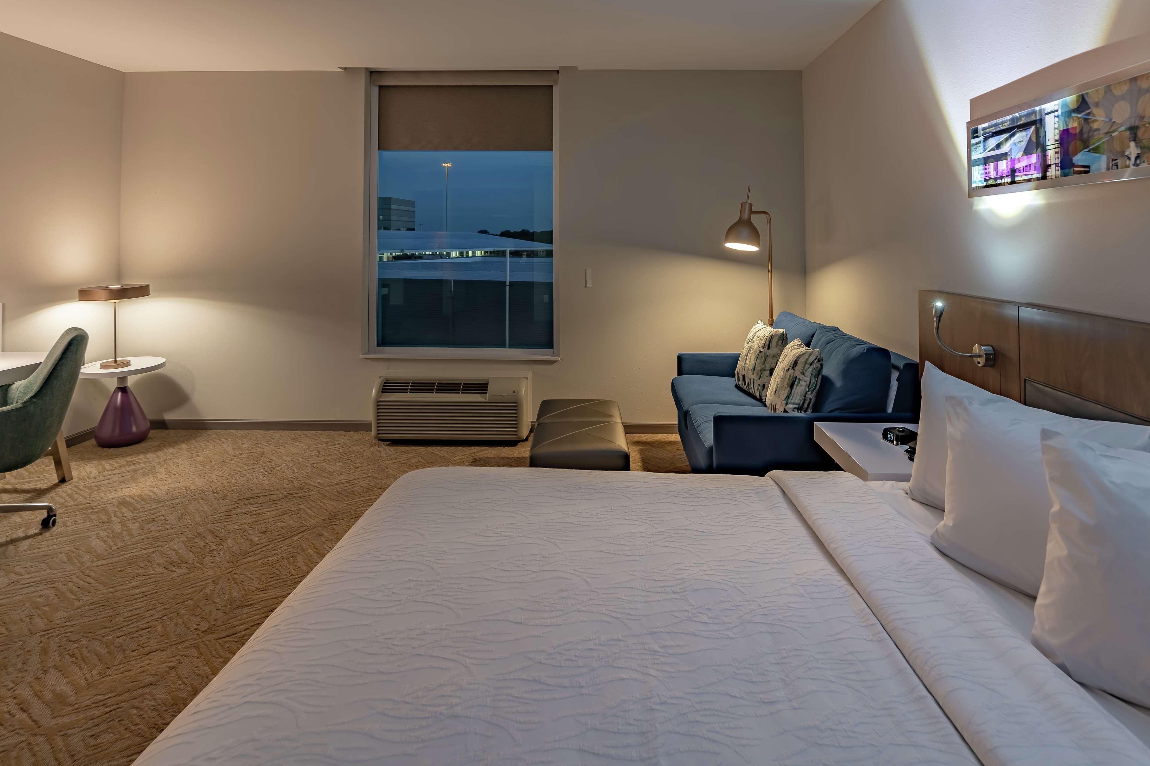 Hilton Garden Inn Dallas At Hurst Conference Center Экстерьер фото