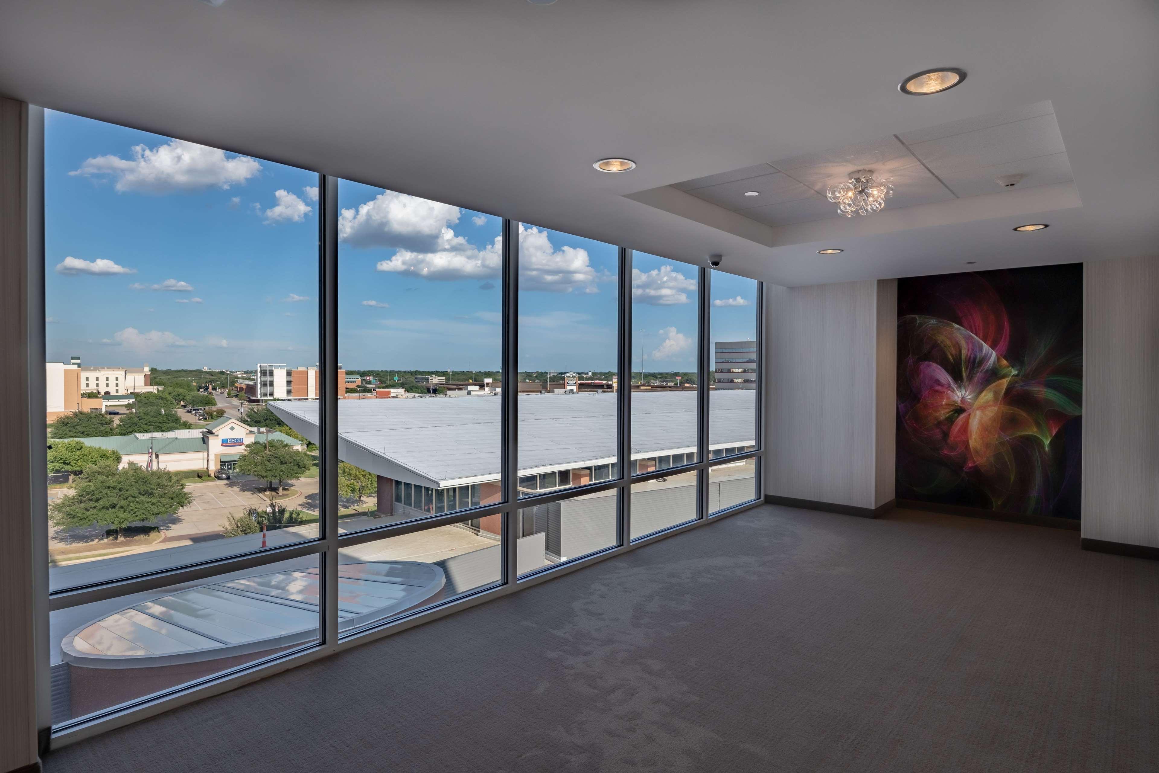 Hilton Garden Inn Dallas At Hurst Conference Center Экстерьер фото