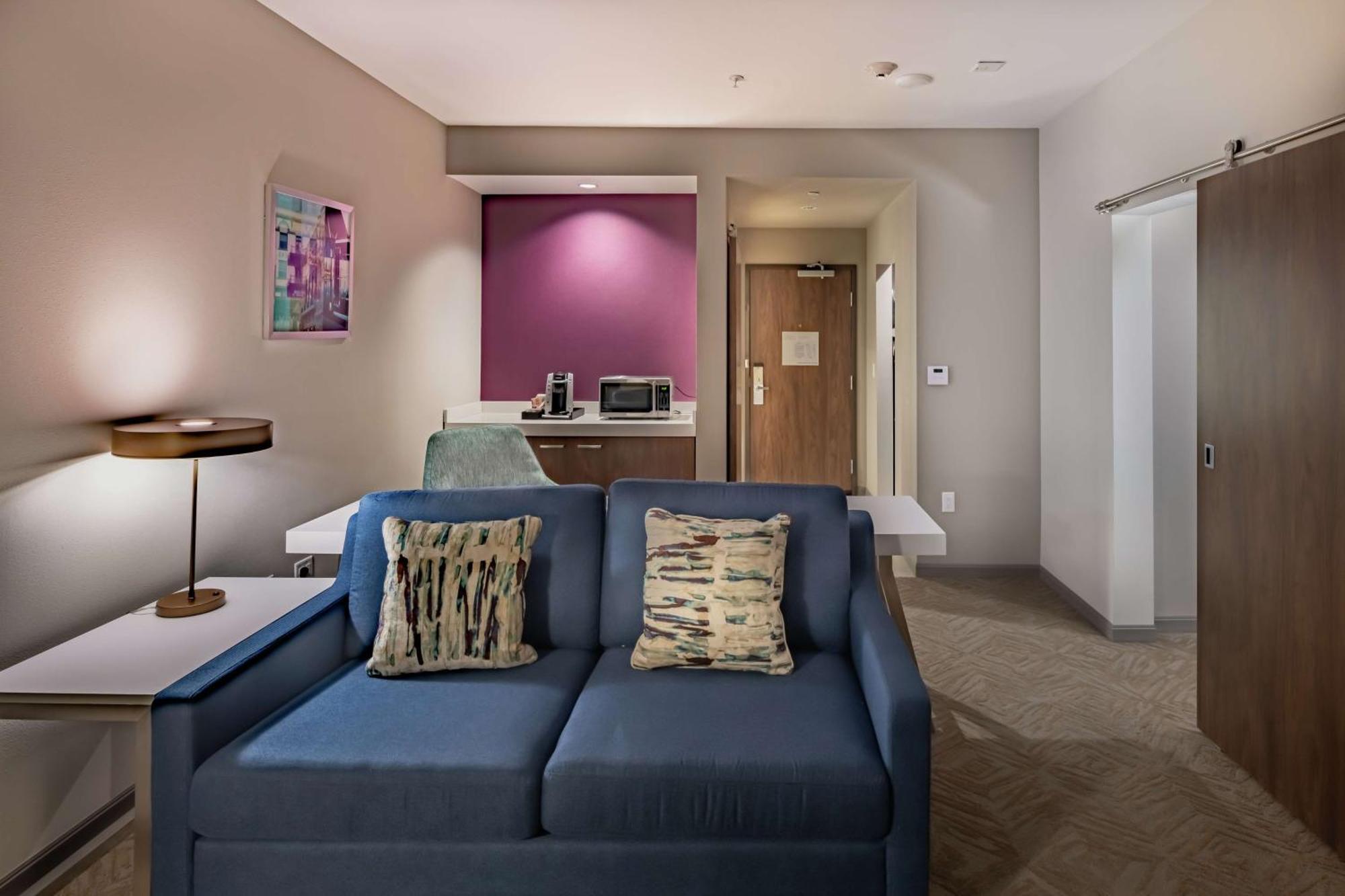 Hilton Garden Inn Dallas At Hurst Conference Center Экстерьер фото